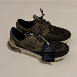 Sperry Men’s 9 Seas Sport sneakers in olive green mesh